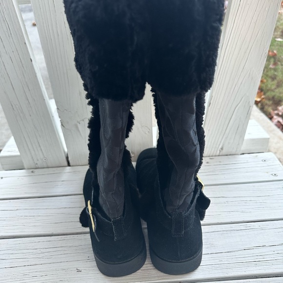 Coach boots 🖤 - Picture 3 of 7